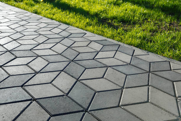 Best Driveway Paving Contractor  in Olmsted Falls, OH